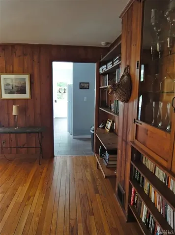 376 Lane Gate Road Cold Spring NY 10516
