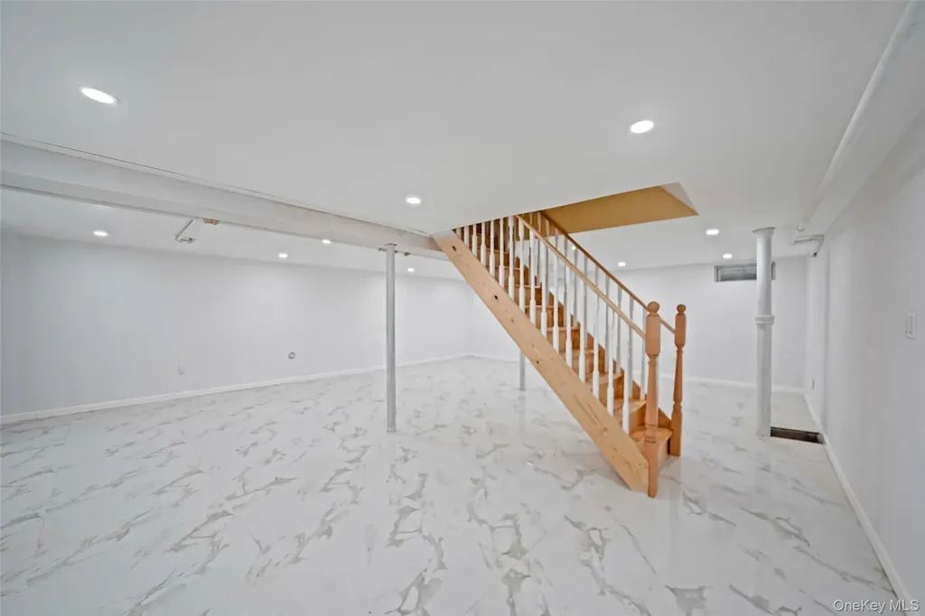10 Cedar Street Elmont NY 11003