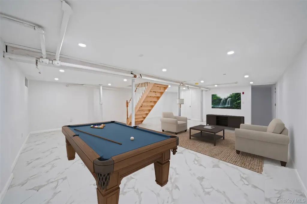 10 Cedar Street Elmont NY 11003