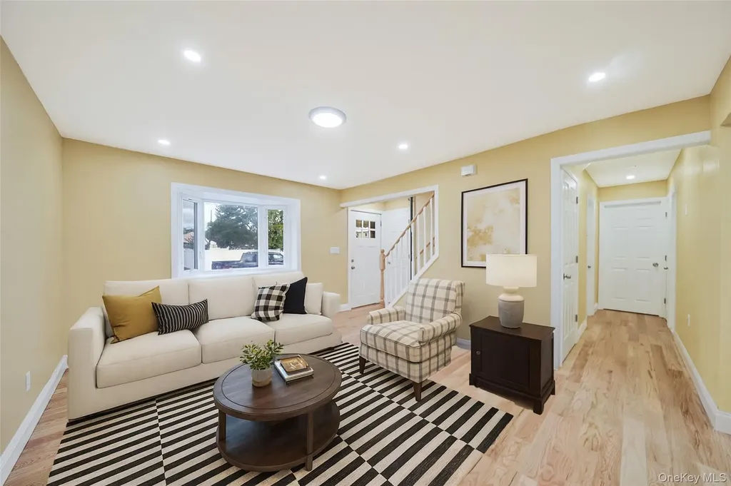 10 Cedar Street Elmont NY 11003