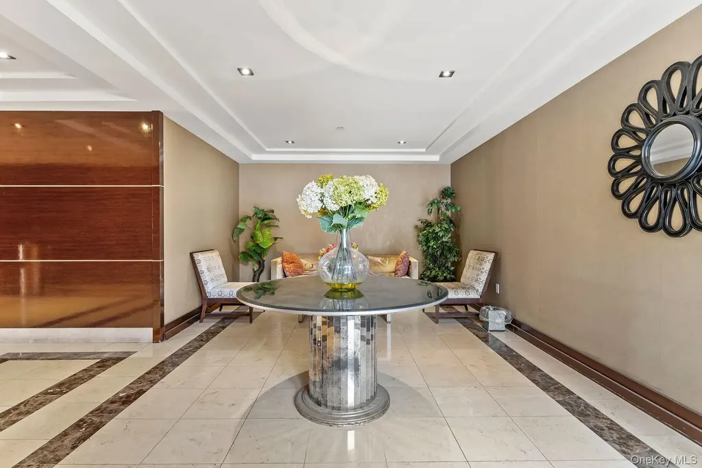 6405 Yellowstone Boulevard Forest Hills NY 11375
