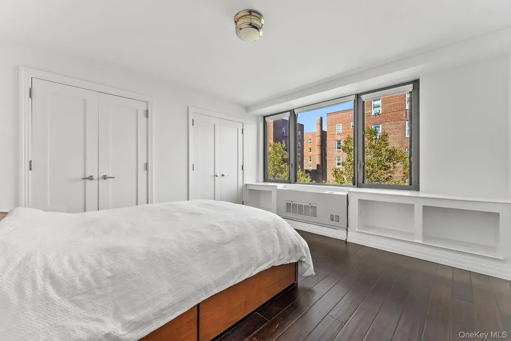 6405 Yellowstone Boulevard Forest Hills NY 11375