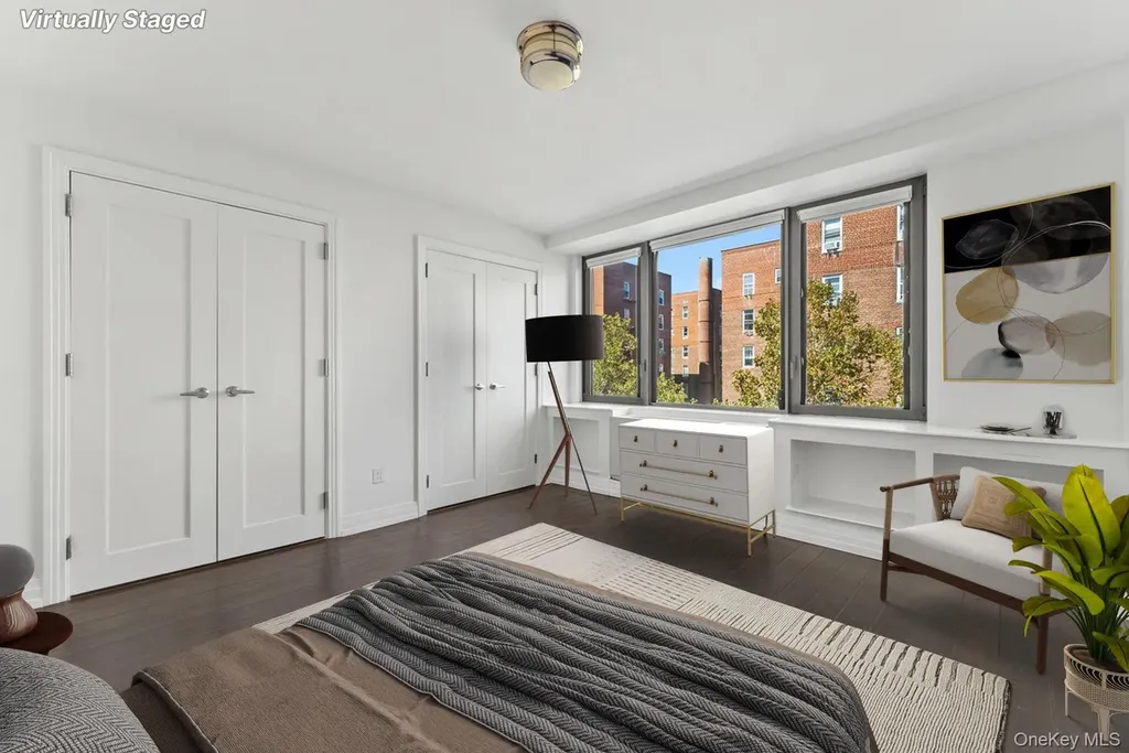 6405 Yellowstone Boulevard Forest Hills NY 11375