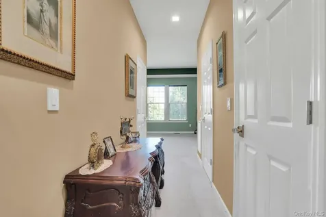 420 Stonecrop Road Aquebogue NY 11901