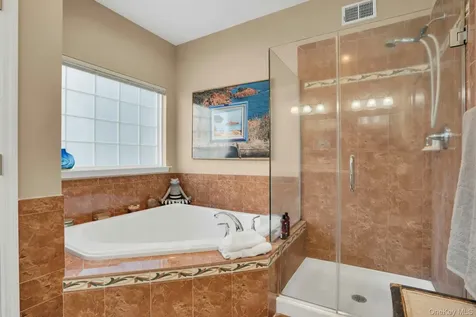 420 Stonecrop Road Aquebogue NY 11901