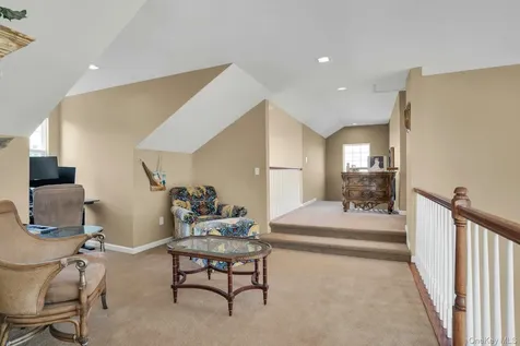 420 Stonecrop Road Aquebogue NY 11901