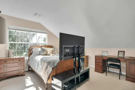 420 Stonecrop Road Aquebogue NY 11901