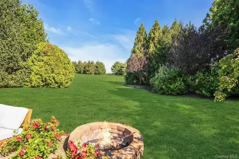 420 Stonecrop Road Aquebogue NY 11901