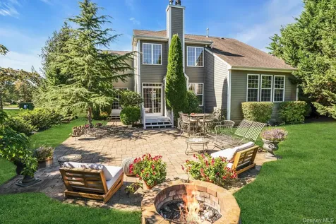 420 Stonecrop Road Aquebogue NY 11901