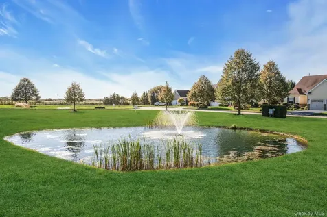 420 Stonecrop Road Aquebogue NY 11901