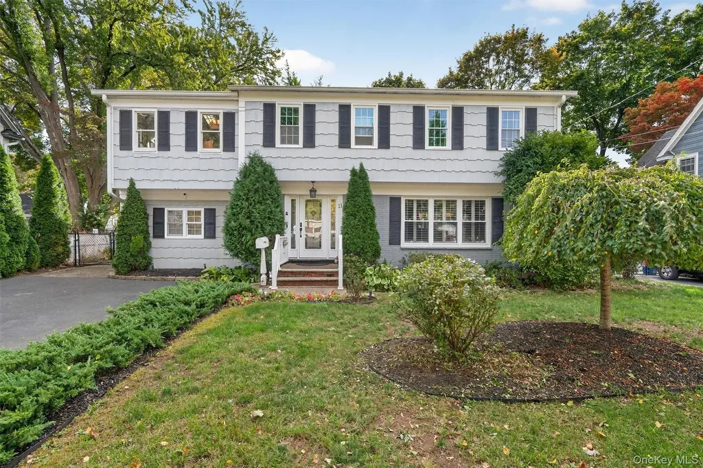 11 Lexington Avenue Suffern NY 10901