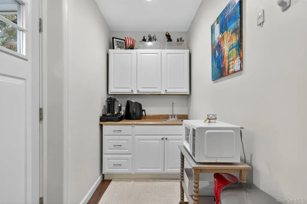 11 Lexington Avenue Suffern NY 10901