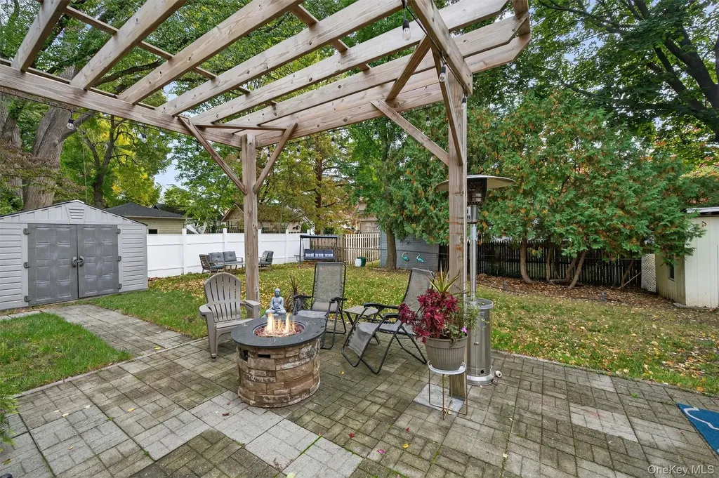 11 Lexington Avenue Suffern NY 10901