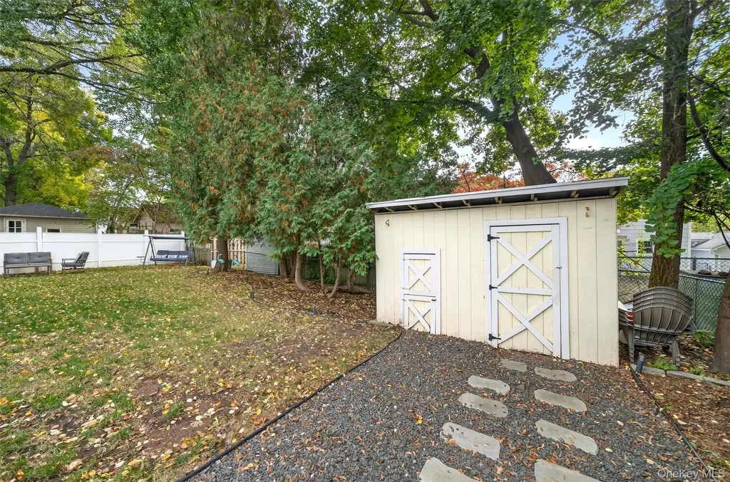 11 Lexington Avenue Suffern NY 10901