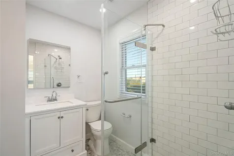 2000 Ocean Boulevard Atlantic Beach NY 11509