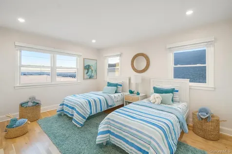 2000 Ocean Boulevard Atlantic Beach NY 11509