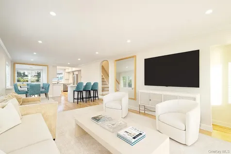 2000 Ocean Boulevard Atlantic Beach NY 11509