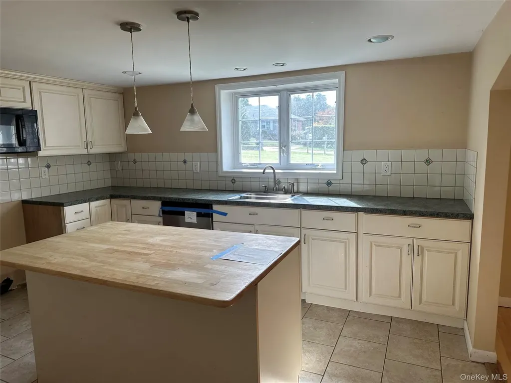 38 Elmwood Drive Brewster NY 10509
