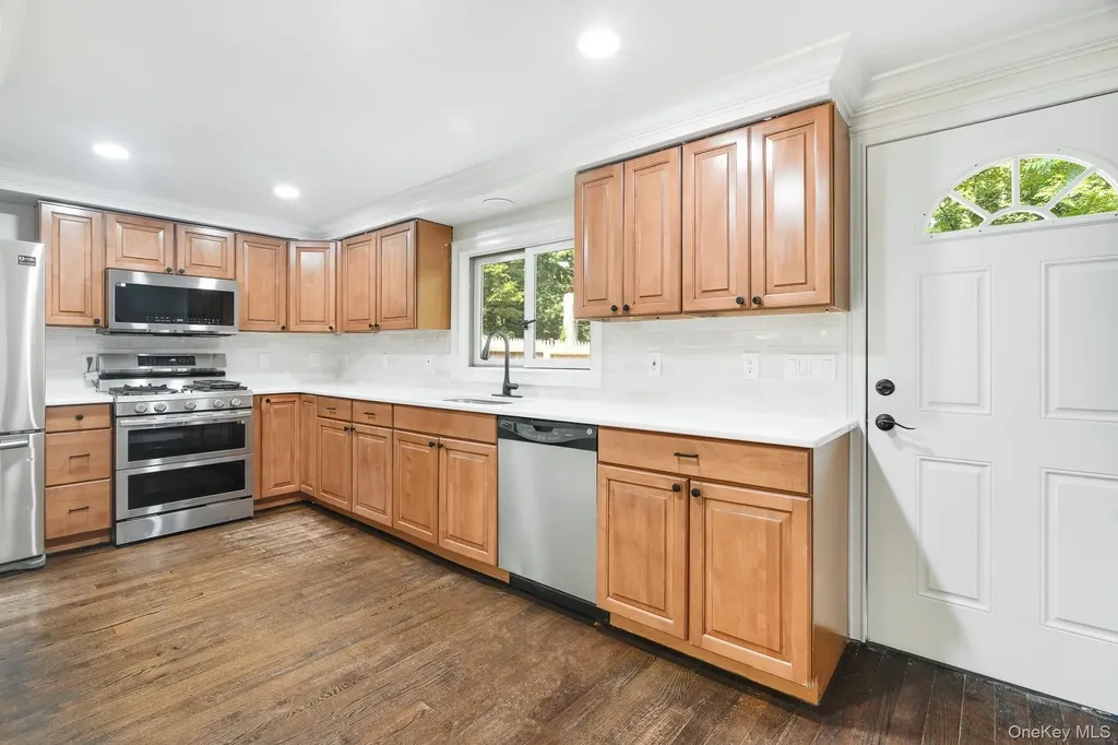 131 Vassar Road Poughkeepsie NY 12603