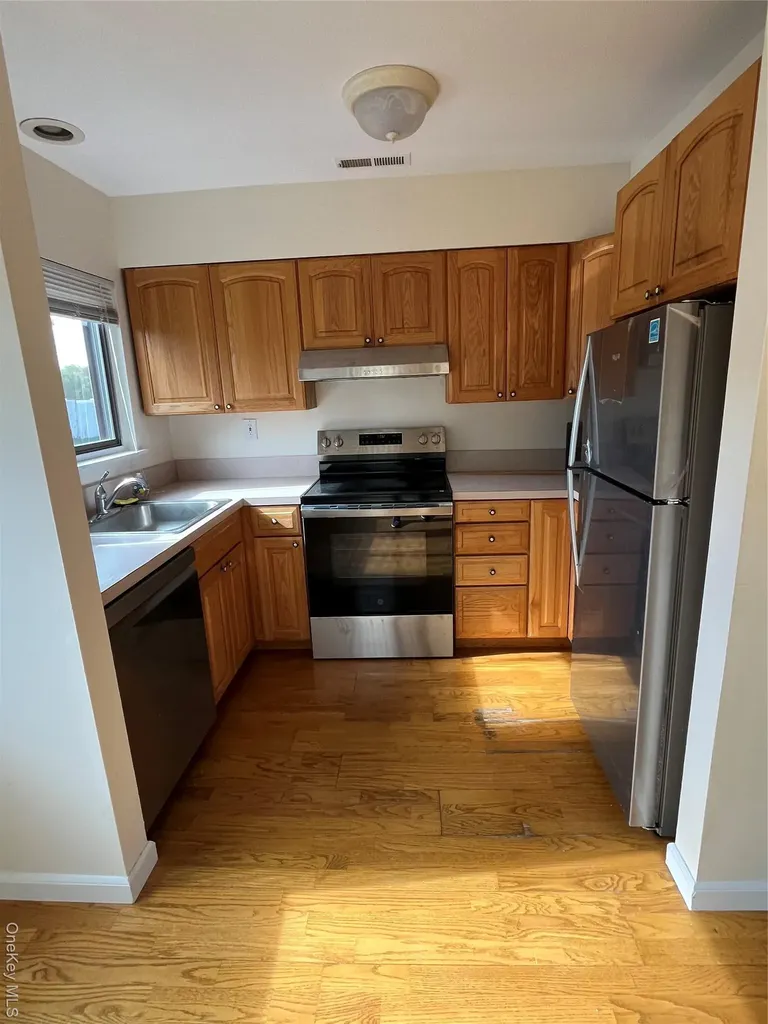 61 Fox Run South Salem NY 10590