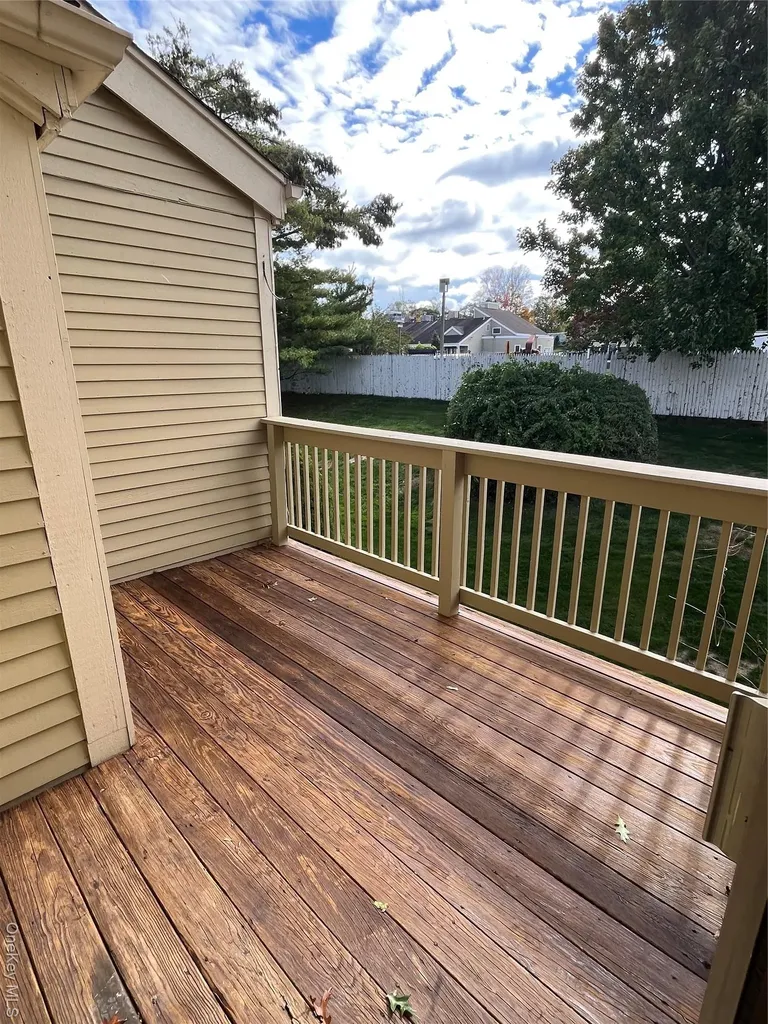 61 Fox Run South Salem NY 10590