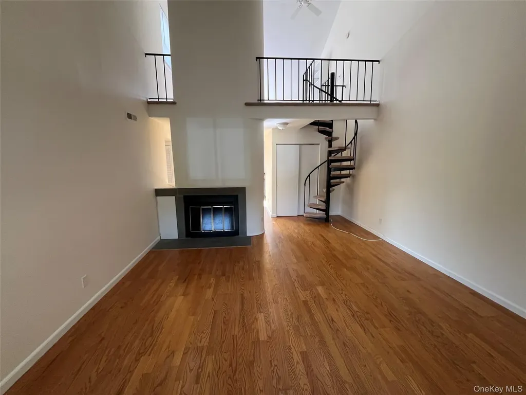 61 Fox Run South Salem NY 10590