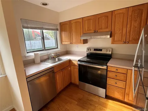 61 Fox Run South Salem NY 10590