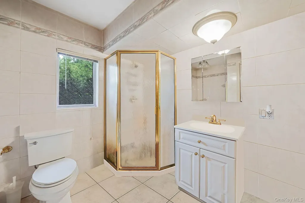 155 Bathgate Street Staten Island NY 10312