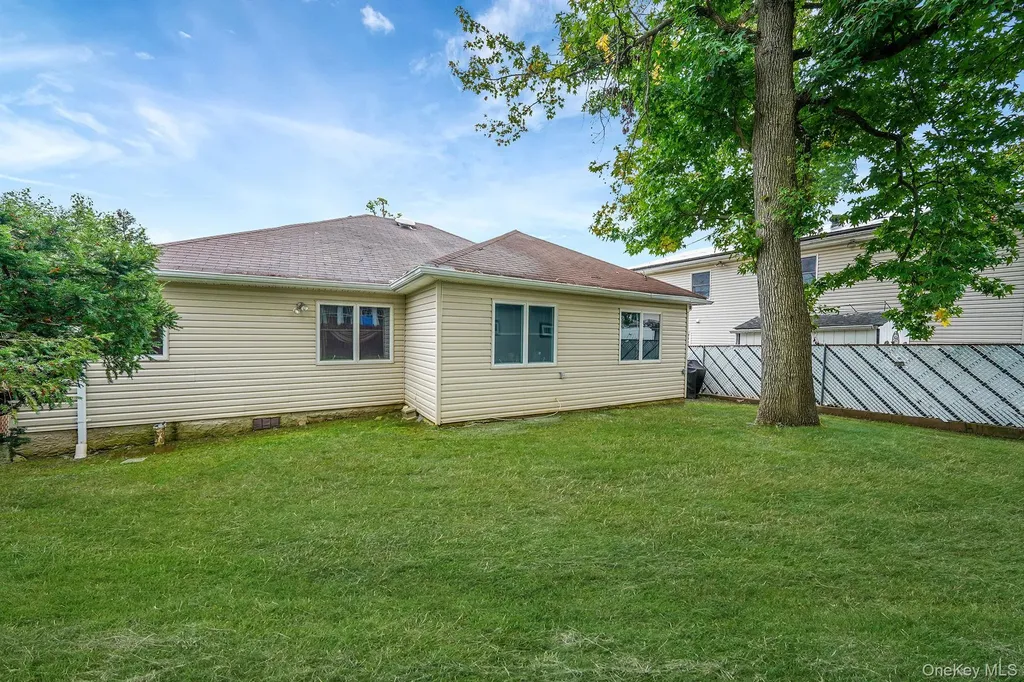 155 Bathgate Street Staten Island NY 10312
