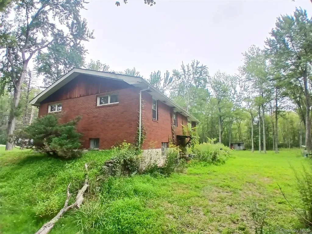 1279 State Route 94 New Windsor NY 12553