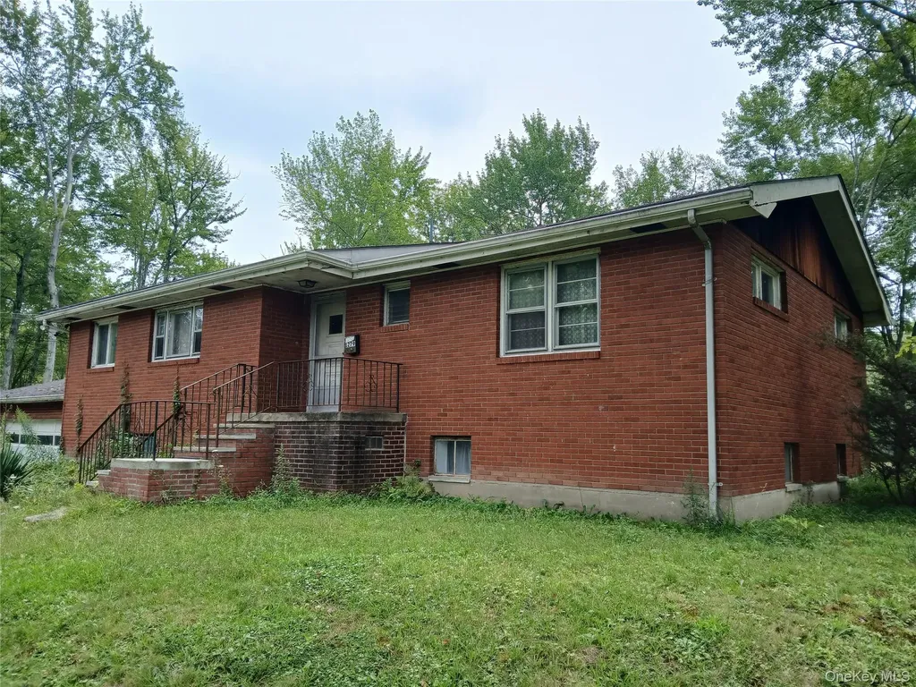 1279 State Route 94 New Windsor NY 12553