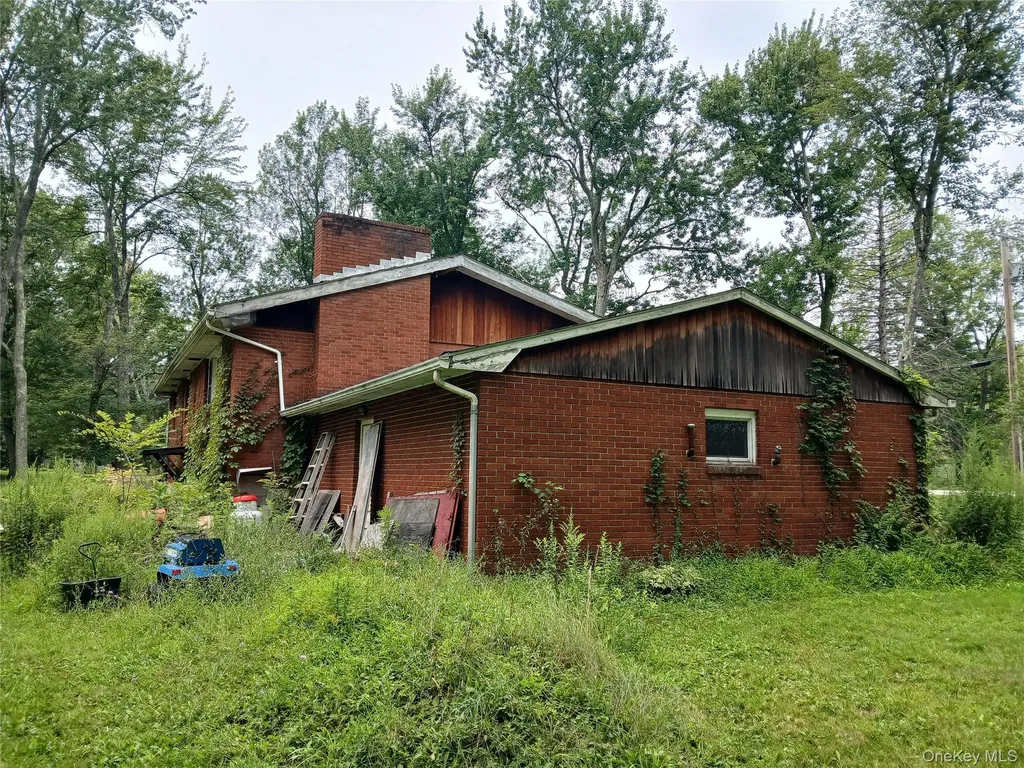 1279 State Route 94 New Windsor NY 12553