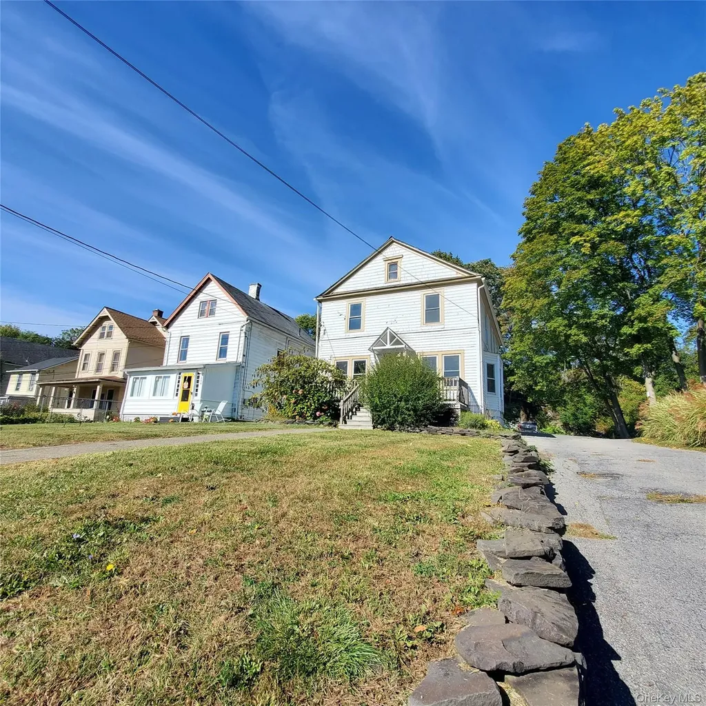 210 Smith Street Poughkeepsie NY 12601