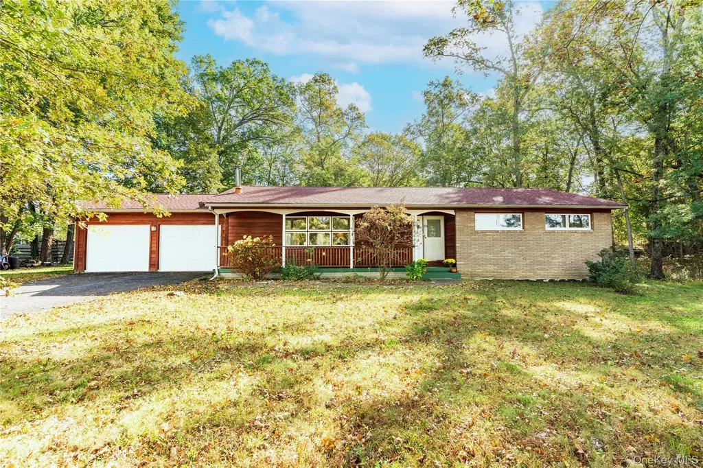 98 River Road Rhinebeck NY 12572