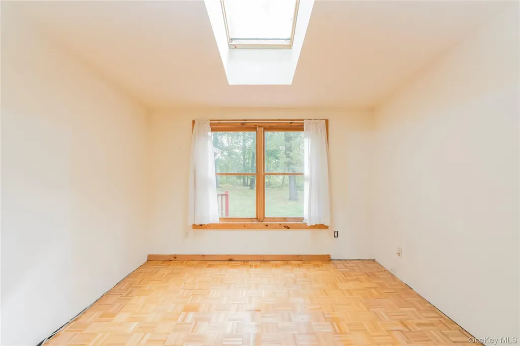98 River Road Rhinebeck NY 12572