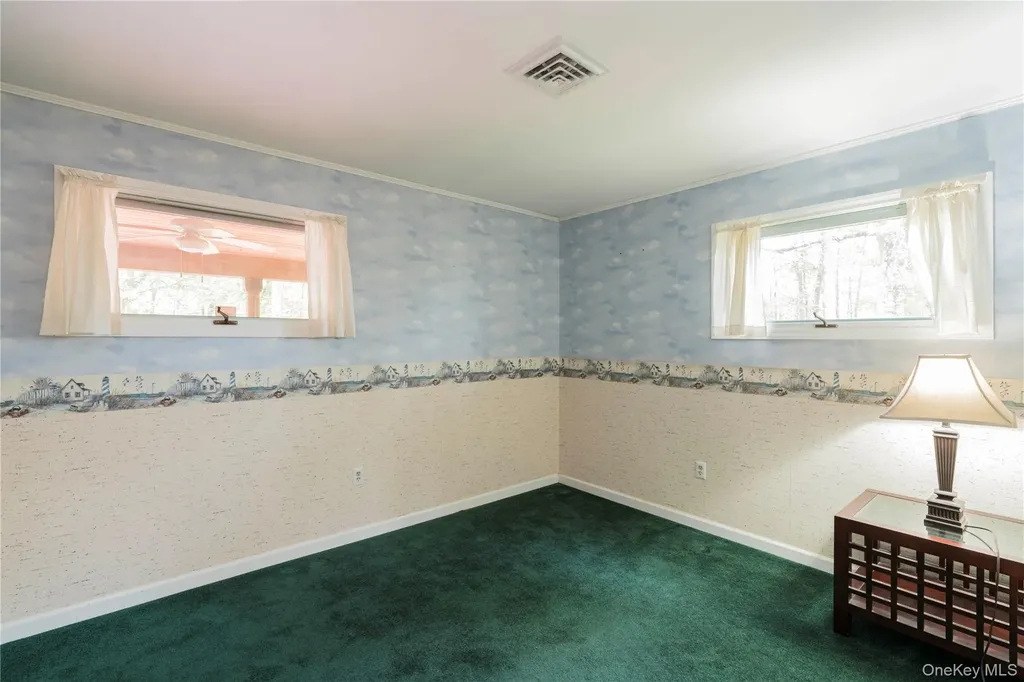 98 River Road Rhinebeck NY 12572
