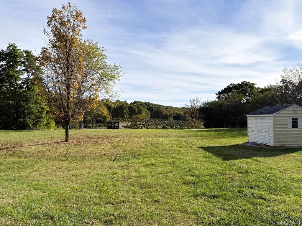 886 Route 199 Red Hook NY 12571