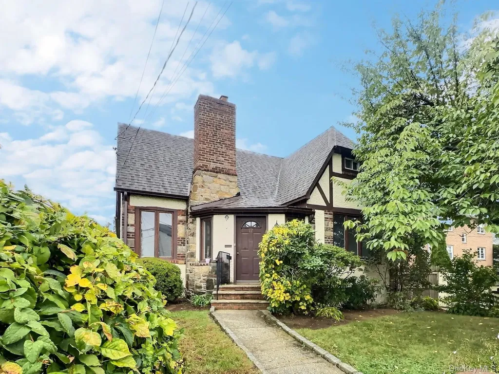 72 Gibson Place Yonkers NY 10705