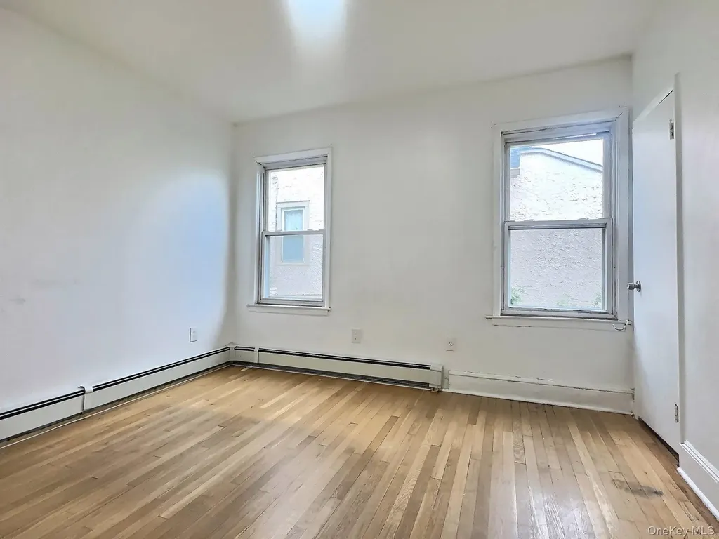 72 Gibson Place Yonkers NY 10705