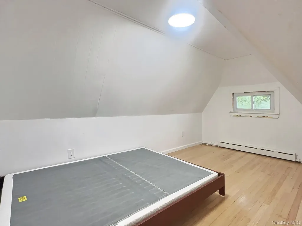 72 Gibson Place Yonkers NY 10705