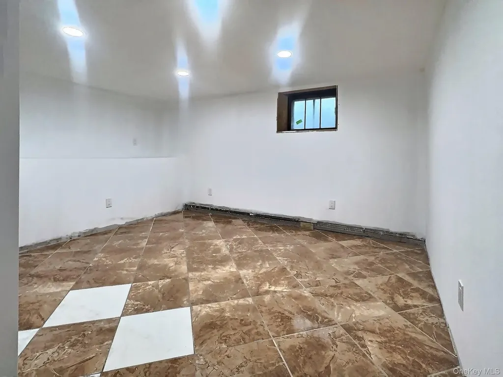 72 Gibson Place Yonkers NY 10705