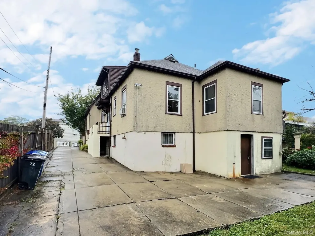 72 Gibson Place Yonkers NY 10705