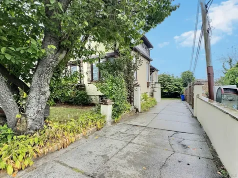 72 Gibson Place Yonkers NY 10705