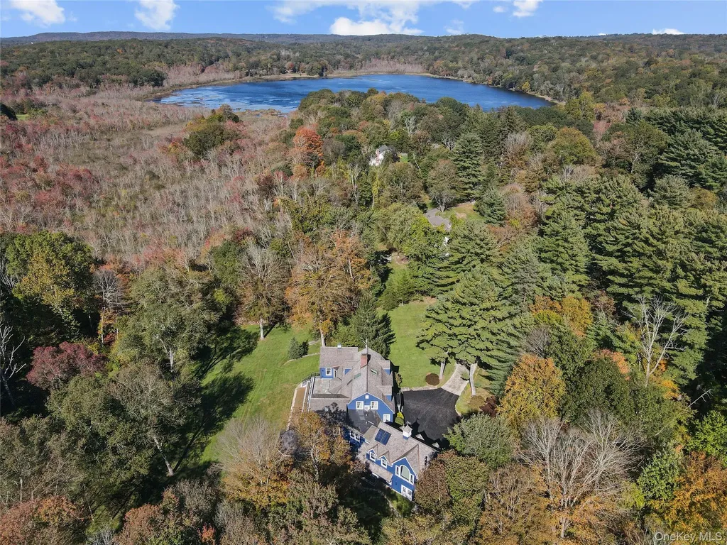 30 Knapp Road Pound Ridge NY 10576