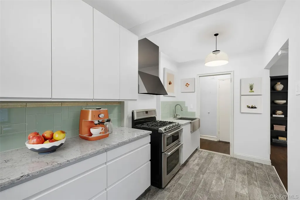 860 Grand Concourse Bronx NY 10451