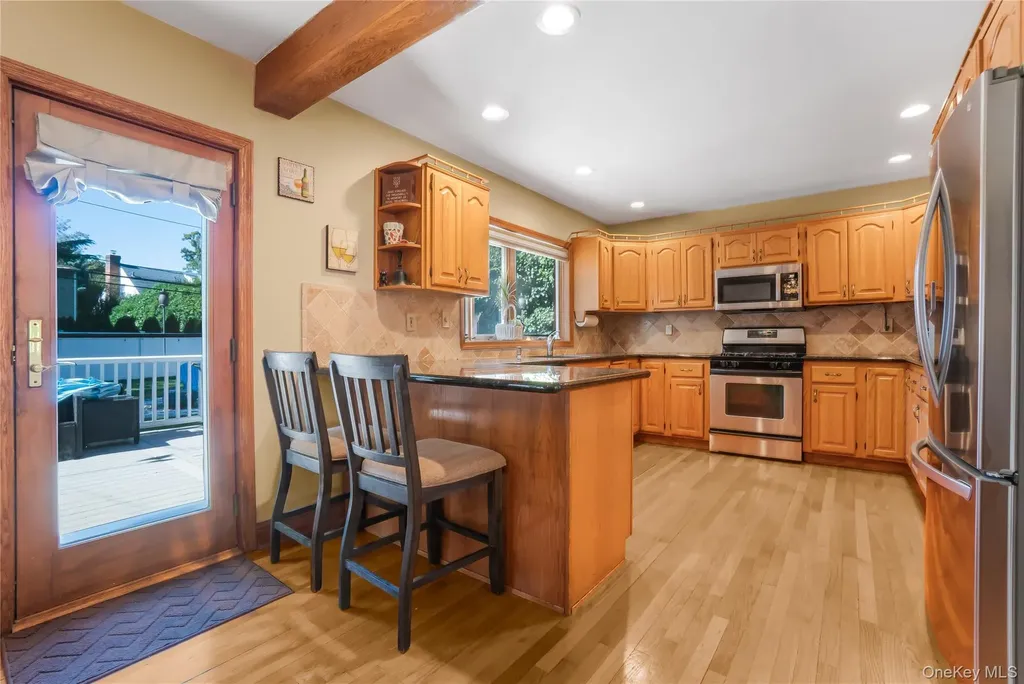 55 Maple Drive New Hyde Park NY 11040