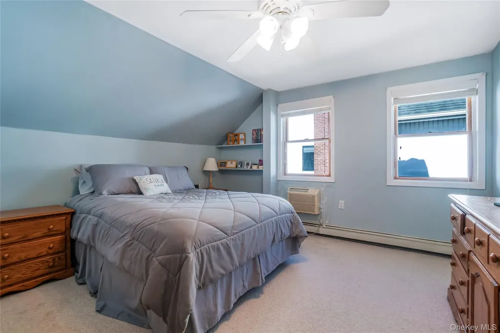55 Maple Drive New Hyde Park NY 11040