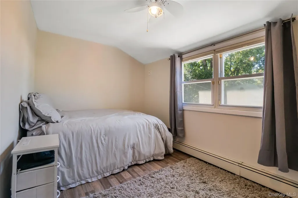 55 Maple Drive New Hyde Park NY 11040
