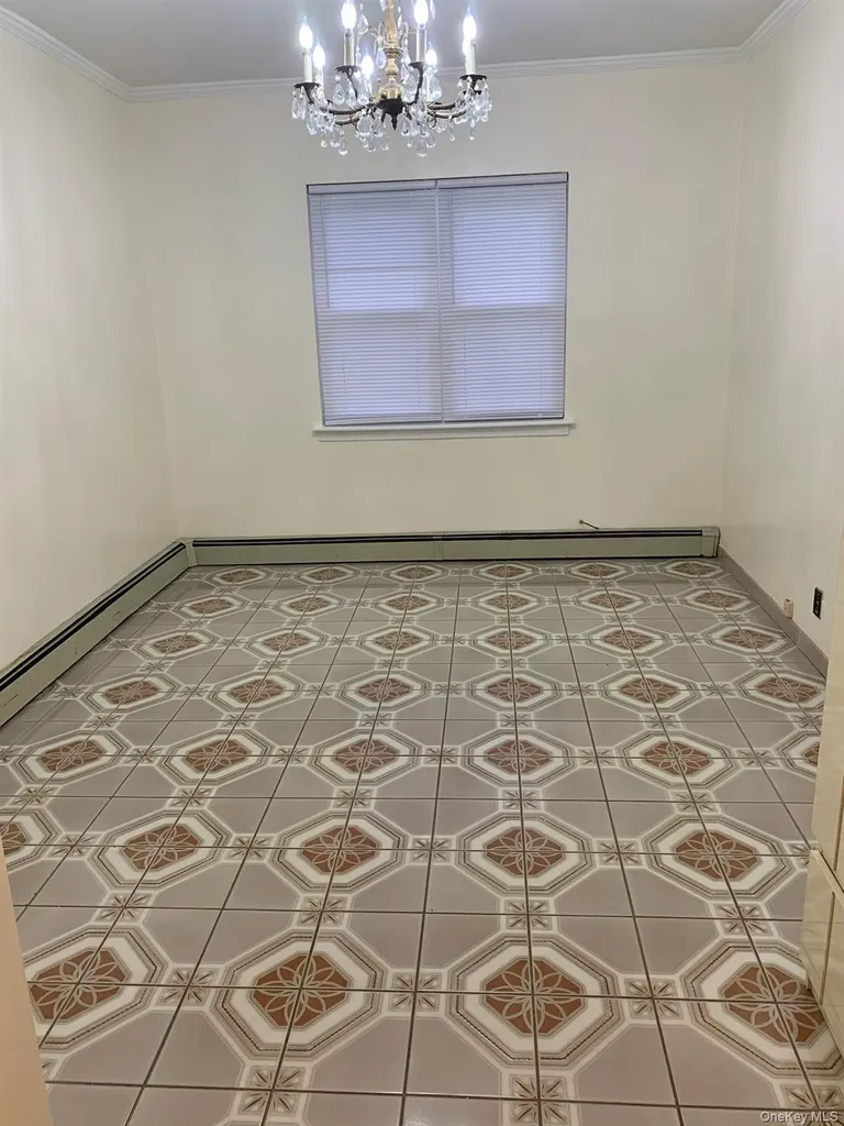 7704 85th Street Glendale NY 11385