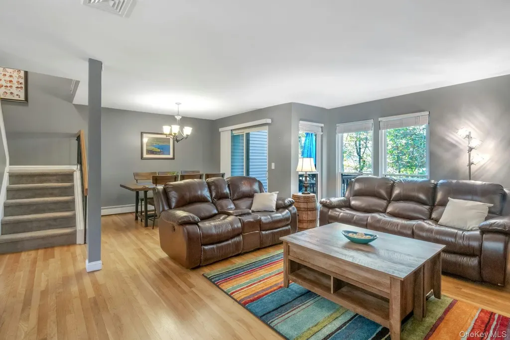 112 Woods Brooke Circle Ossining NY 10562